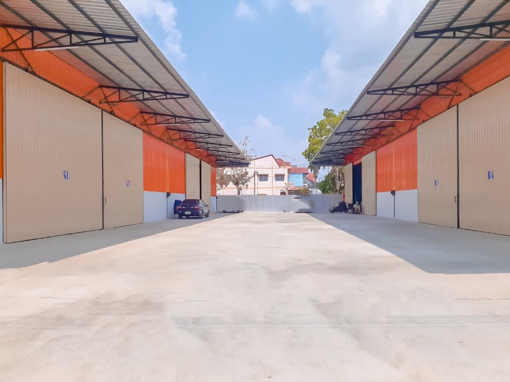 For RentWarehousePathum Thani,Rangsit, Thammasat : : MTK016 Warehouse for rent/factory for rent, size 250 - 300 sq.m., Lam Luk Ka Klong 4, behind Big C, Lam Luk Ka, Khlong Si Near the Outer Ring Road, Lam Luk Ka District, Pathum Thani Province