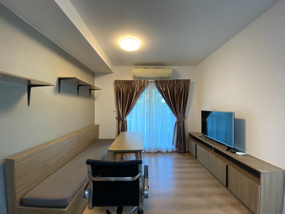 For RentCondoKasetsart, Ratchayothin : For rent 2 bedrooms, garden view, Chapter One The Campus Kaset, Chapter One The Campus Kaset, near Kasetsart University, Bangkhen, only 200 meters and near BTS Sanam Khen Station, only 100 meters.