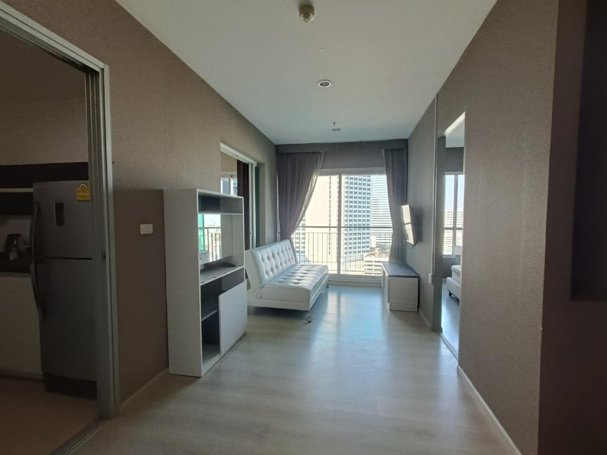 ให้เช่าคอนโดรัชดา ห้วยขวาง : Official, For Rent(ให้เช่า) 47 Sq.m 2 bedroom 1 bathroom !!20,000baht