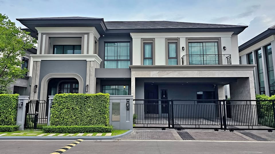 For RentHousePattanakan, Srinakarin : Luxury house for rent, Grand Bangkok Boulevard, Krungthep Kreetha