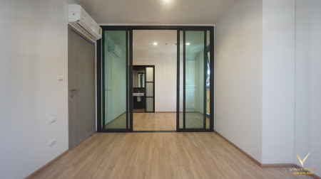 For SaleCondoRama9, Petchburi, RCA : Condo for sale, The Base Garden Rama 9, empty room, 50 sq m, 18th floor