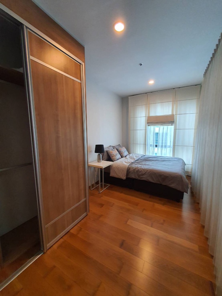 ให้เช่าคอนโดอารีย์ อนุสาวรีย์ : for rent Vertical ari station 1 bed special price