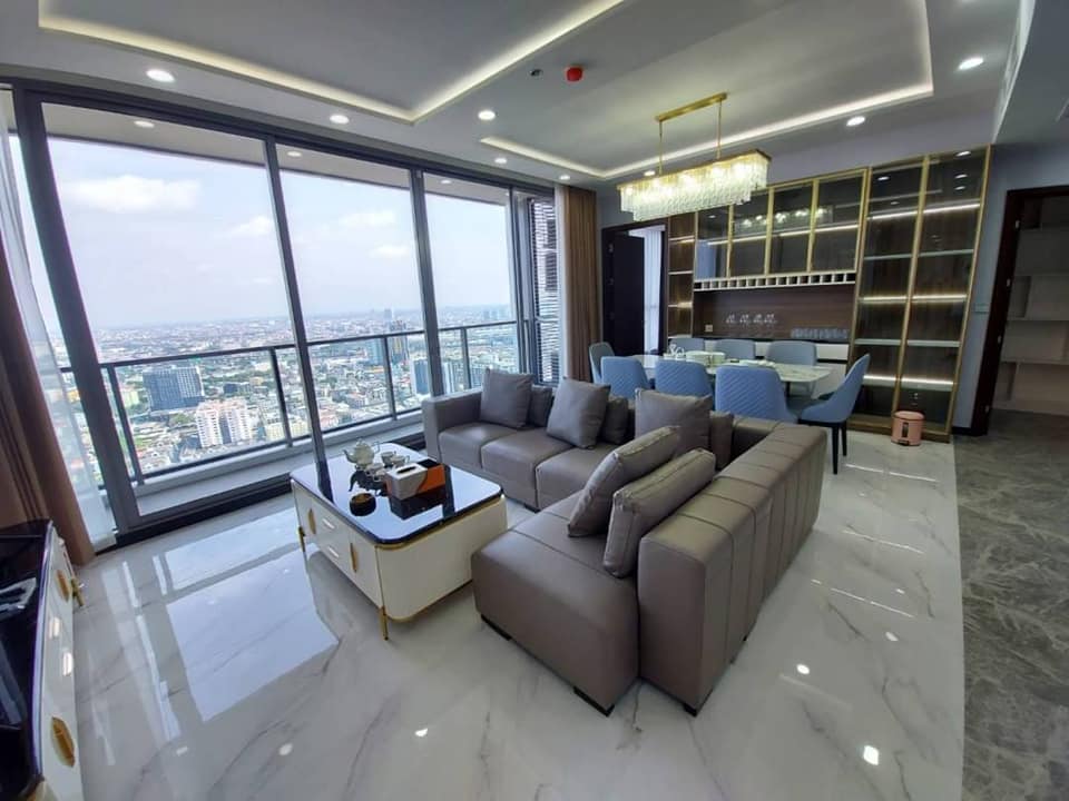 ให้เช่าคอนโดอ่อนนุช อุดมสุข : Rental : Penhouse In Whizdom Inspire , 188 sqm , 44th Floor , 4 bed 3 bath , BTS Punnawithi