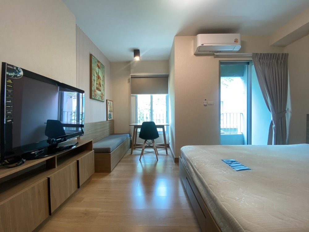 For RentCondoKasetsart, Ratchayothin : Rent a garden view room Condo One The Campus Kaset Chapter One The Campus Kaset near Kasetsart University, Bang Khen 200 meters, near the BTS Skytrain Station, Senanikhom Station, just 100 meters.