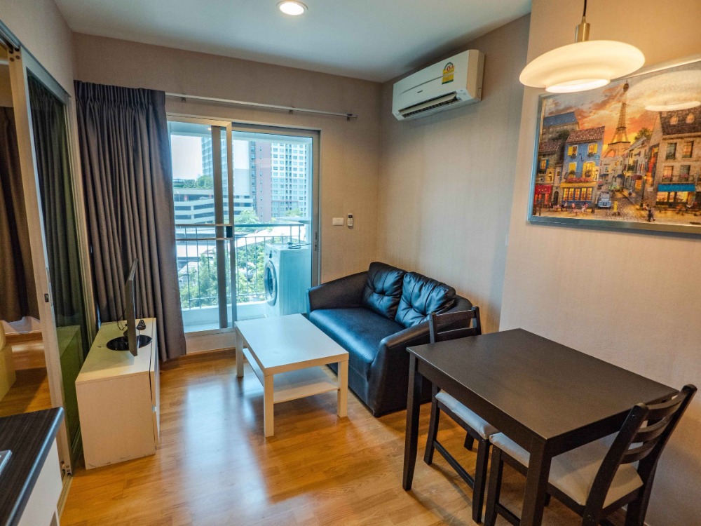 For SaleCondoKhlongtoei, Kluaynamthai : FOR SALE Aspire Rama 4 1 bedroom close to BTS Ekkamai Fully furnished ready to move only 2. 35 MB