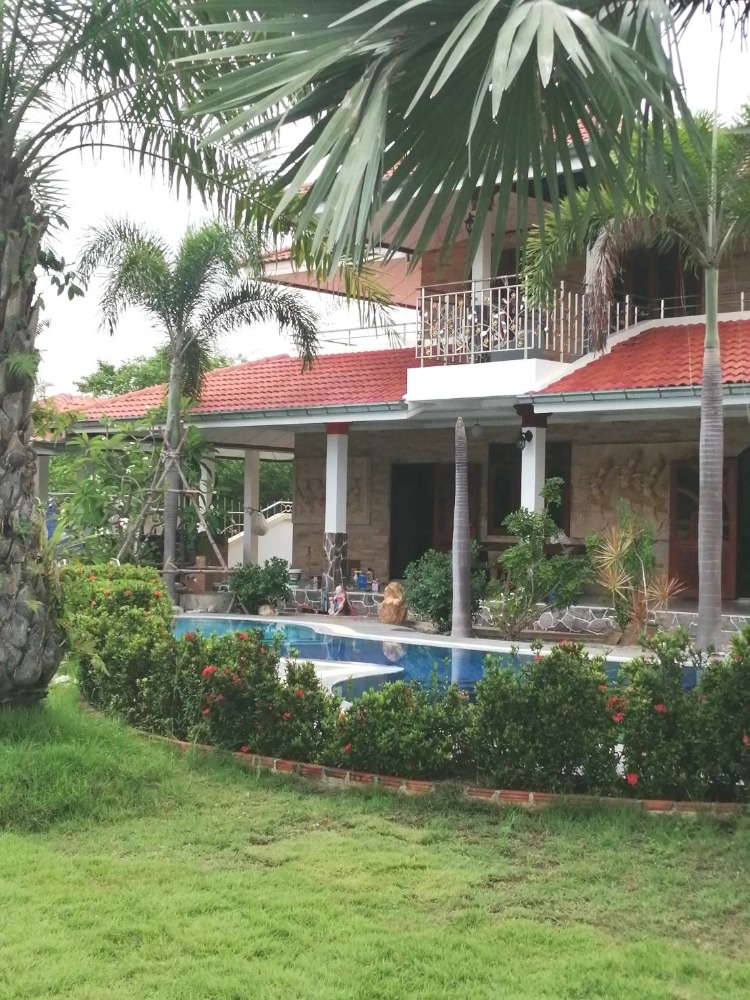 For SaleHouseHuahin, Prachuap Khiri Khan, Pran Buri : 2 storey vacation home for sale, size 415 sq m. with swimming pool. near the sea of Ao Manao Near Huai Yang Temple, Thap Sakae, Prachuap Khiri Khan Province