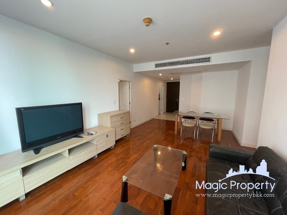 For RentCondoSukhumvit, Asoke, Thonglor : 2 bedrooms condominium for rent in Siri Residence Sukhumvit 24, Khlong Tan Subdistrict, Khlong Toei District, Bangkok.