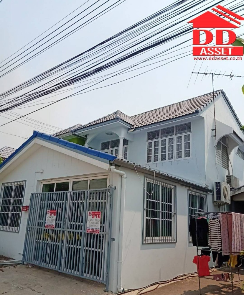 For SaleTownhouseNawamin, Ramindra : 2 storey townhouse for sale, Yu Charoen Village 4, Lam Luk Ka Klong 4, newly renovated house, ready to move in, Main Road