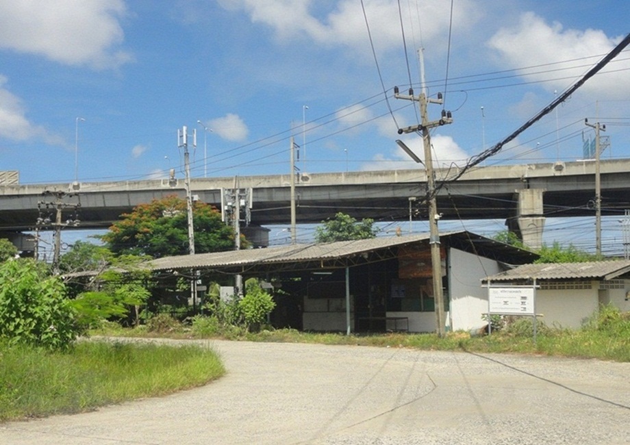 For RentWarehouseChachoengsao : Storage for rent Next to Bangna-Trad Road near suvarnabhumi airport Can apply for a permit to build a factory of many types.