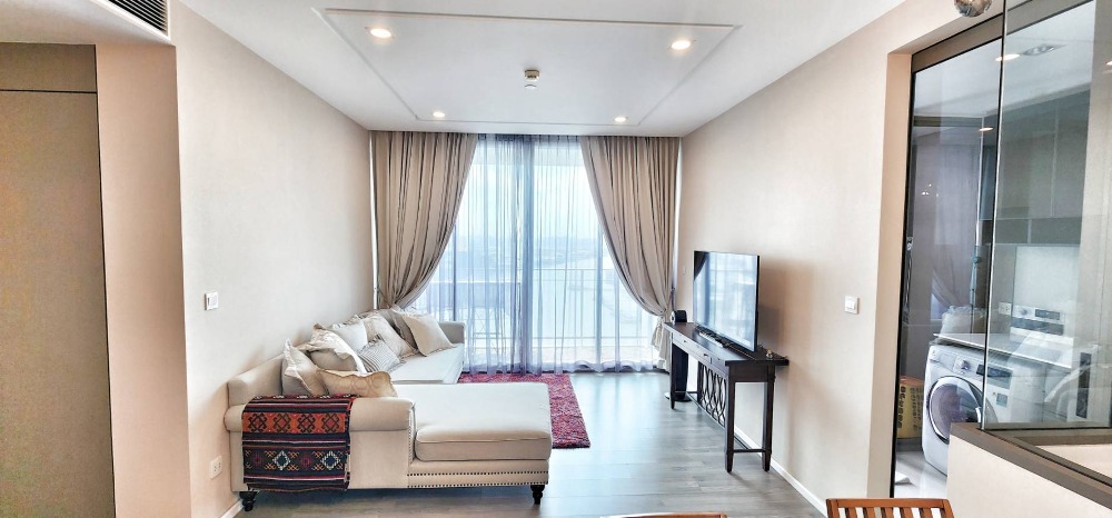 For RentCondoBang Sue, Wong Sawang, Tao Pun : Riverside Condominium 2-Bedroom for Rent South View