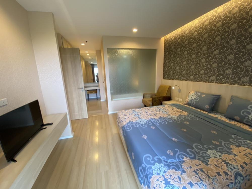 For RentCondoKhon Kaen : K1164 Condo Rental of Kantharat Lewiu condo opposite the Bueng Kaen City, Khon Kaen, Luxury level 69 sq.m., 2 bedrooms, 2 bathrooms.