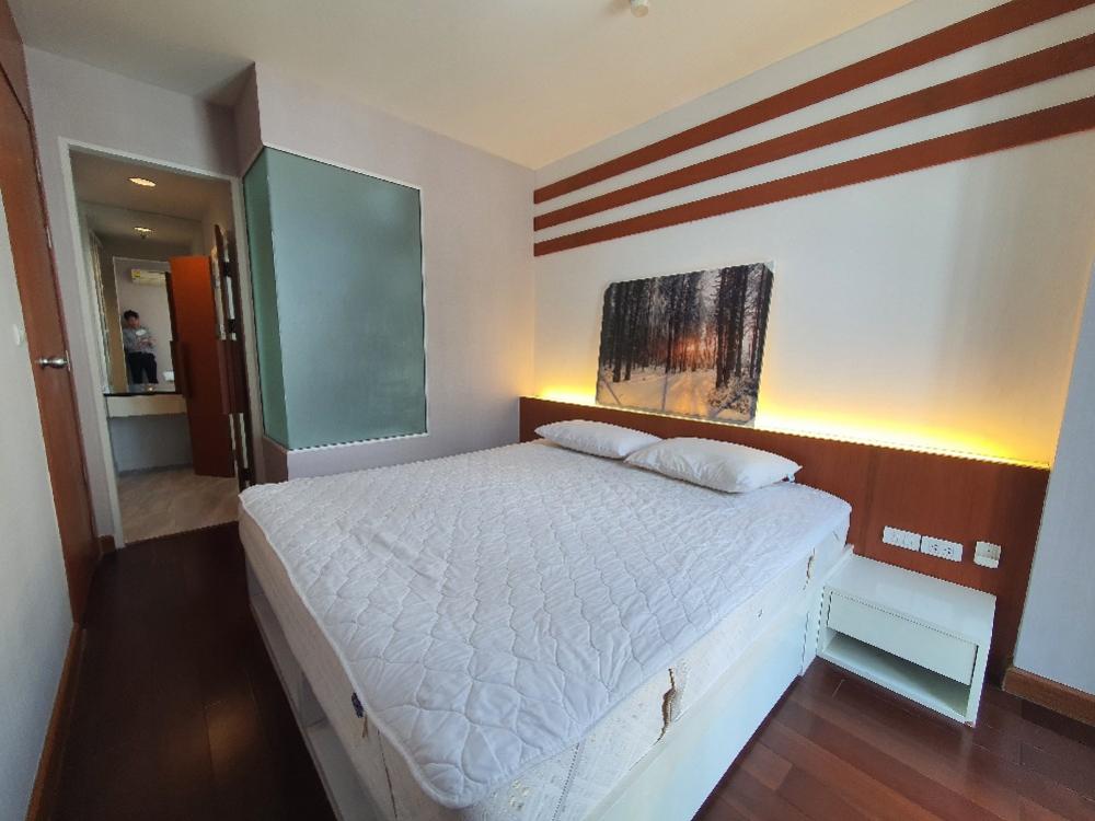 For RentCondoWongwianyai, Charoennakor : Condo for rent IDEO Sathorn-Taksin, next to BTS Krung Thonburi, 1 bedroom, 15,000 baht per month, starting point of the Gold Line to Icon Siam, selling for 3.69 million.