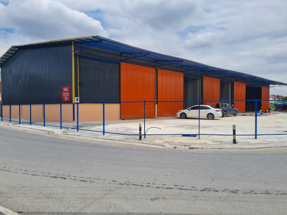 For RentWarehouseNonthaburi, Bang Yai, Bangbuathong : MTK025 Warehouse for rent / factory for rent, Rama 5, Ratchaphruek, Nakhon In, Borommaratchachonnani Park.