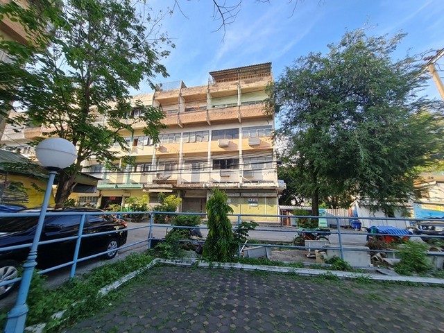 For SaleShophouseBangna, Bearing, Lasalle : ⭐⭐⭐⭐⭐ for sale (owner / investor / do dormitory, office, warehouse) 2 booths, 5 floors + 1 rooftop + plot rim