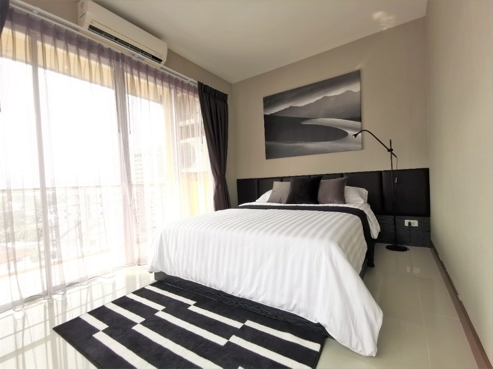 For SaleCondoRatchadapisek, Huaikwang, Suttisan : Ease Condo Ratchada 32 - 1 Bedroom 2.2 MB - newly decorated ready to move in