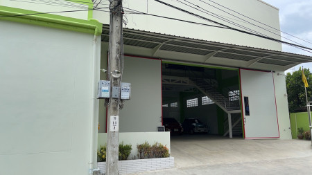 For SaleFactoryEakachai, Bang Bon : Warehouse with office and residential building for sale 115 sqw. Ekachai 64 near Big C Bang Bon.