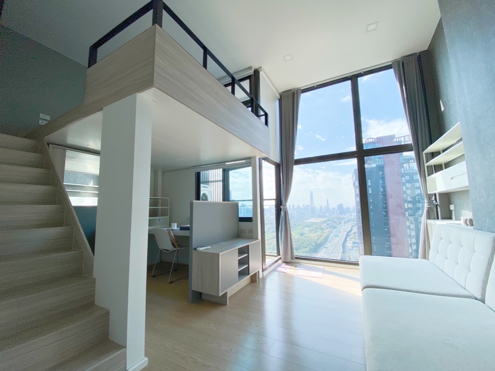 For RentCondoRama9, Petchburi, RCA : for rent Chewathai asoke 1 bed duplex special deal!! 🌟🌟🌟