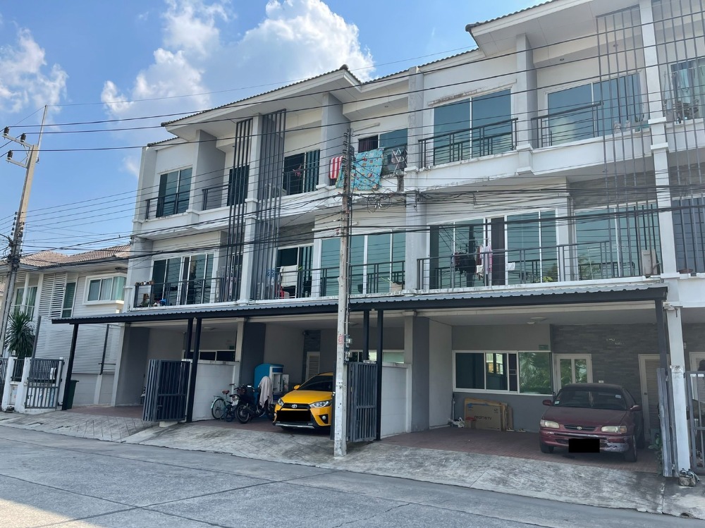 For SaleHousePathum Thani,Rangsit, Thammasat : Townhome dormitory for sale, Bunyakorn Village 1...near Rajamangala University, Thanyaburi, only 2.5 km.‼️