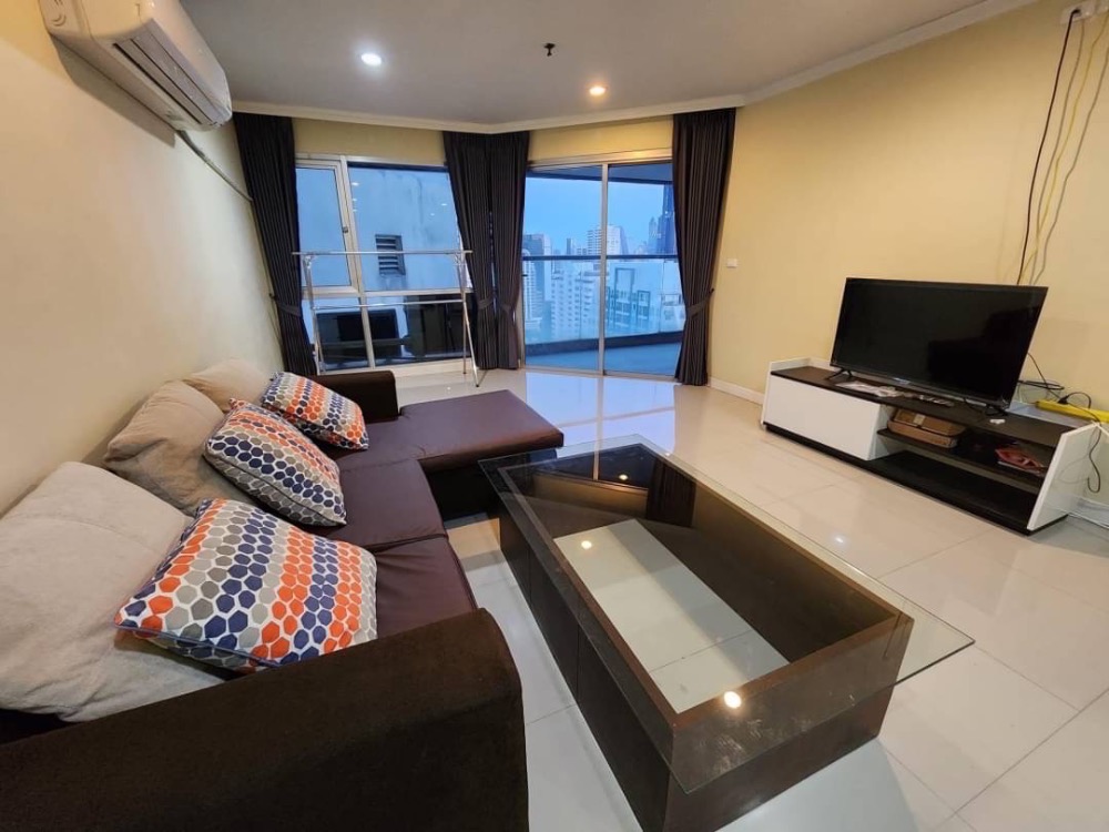 ให้เช่าคอนโดนานา : for rent  sukhumvit suite 1 bed big size 72sqm special deal  🌟🌟🌟