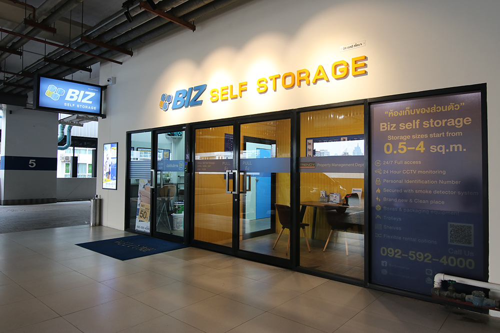 For RentWarehouseNana, North Nana,Sukhumvit13, Soi Nana : BIZ Self Storage Private storage for rent Sukhumvit 13 (Nana)