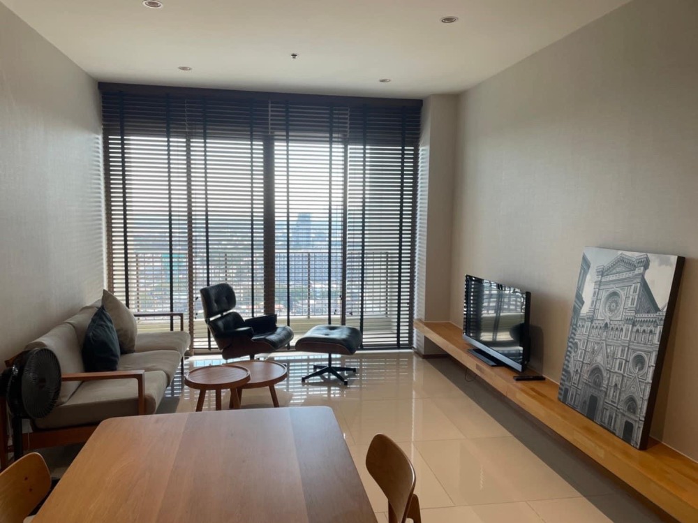 For RentCondoSukhumvit, Asoke, Thonglor : Condo for rent, special price, The Emporio Place, good location, convenient transportation, fully furnished