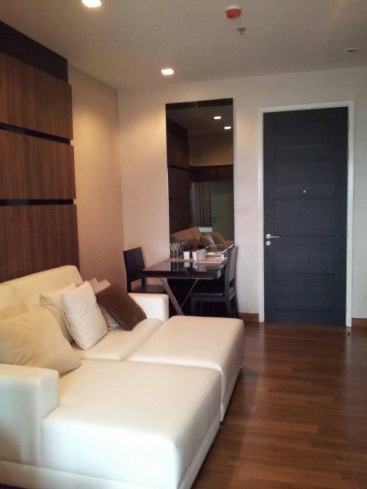 For RentCondoSathorn, Narathiwat : Condo for rent, special price, Ivy Sathorn 10, ready to move in, good location