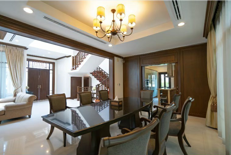 ให้เช่าบ้านสาทร นราธิวาส : LH villa sathorn for rebt