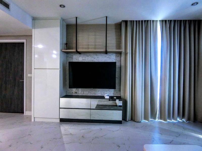 For RentCondoWitthayu, Chidlom, Langsuan, Ploenchit : For Rent Manhattan Chidlom 2 Bedroom 2 Bathroom 88 sqm