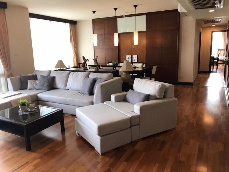 For RentCondoWitthayu, Chidlom, Langsuan, Ploenchit : For Rent All Season Mansion 3 Bed 78,000