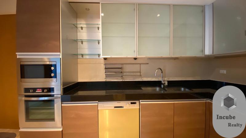 For RentCondoSukhumvit, Asoke, Thonglor : For Rent Domus 3 Bedroom 3 Bathroom 250 sqm