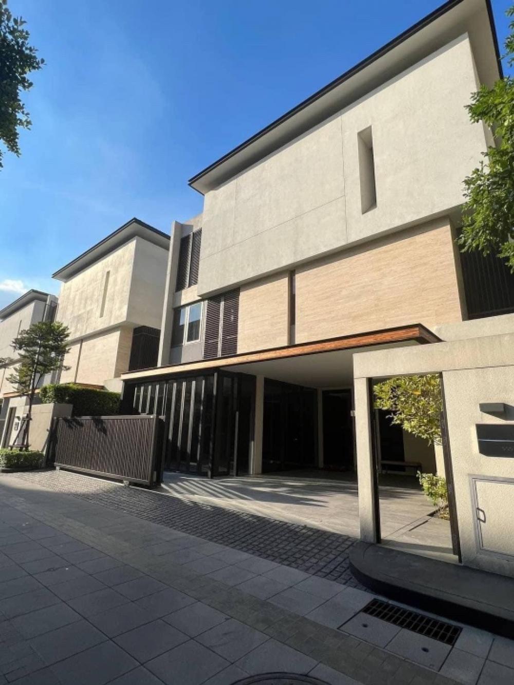 ขายบ้านพระราม 9 เพชรบุรีตัดใหม่ RCA : Selling : Ultra Luxury House In Rama 9  , 4 Bed 5 Bath , 530 sqm , 98 sqw , 4 Parking Lot 🔥🔥Selling Price : 79,000,000 THB 🔥🔥More Information📱Tel : 061-9979915 / Kat📱Line : 0619979915 http://line.me/ti/p/~0619979915 For More Details : https://www.facebook