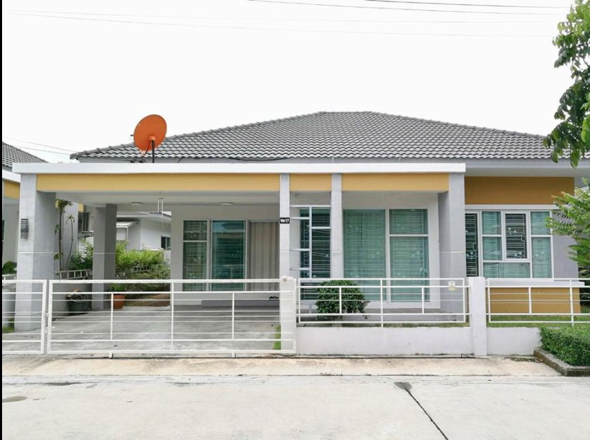 For SaleHouseRayong : Single house for sale, Phonphirom Village, Sai 11, Nikhom Phatthana, Rayong.