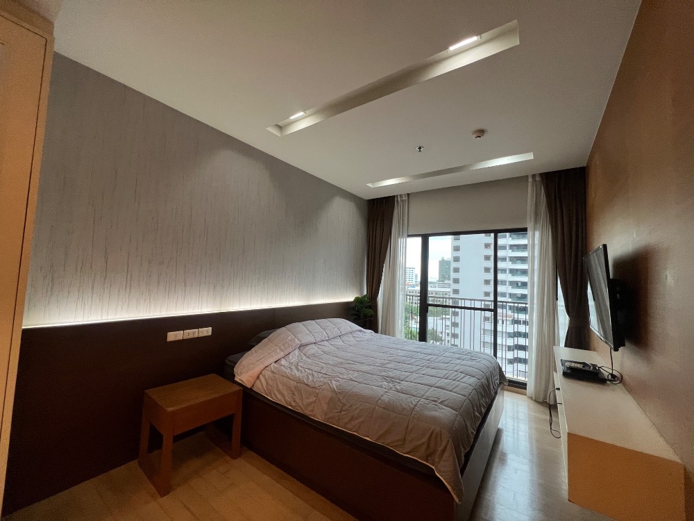 For RentCondoSukhumvit, Asoke, Thonglor : for rent Noble refine special deal !! 🧡