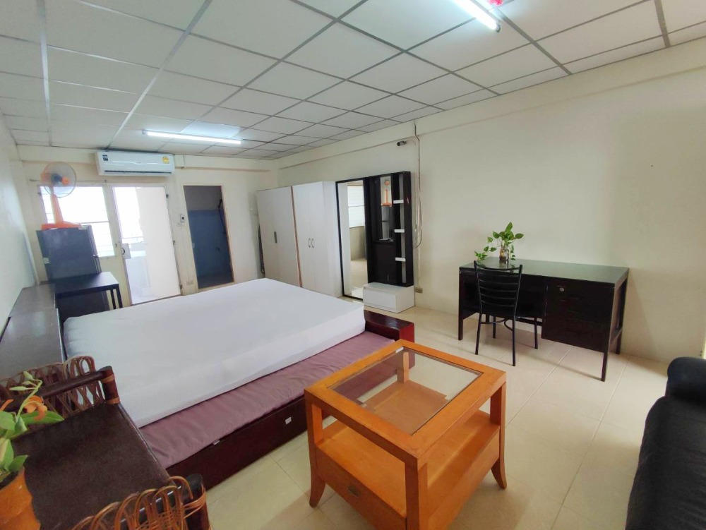 For RentCondoRamkhamhaeng, Hua Mak : For rent ABAC Condo Town Ramkhamhaeng 24, Intersection 34.