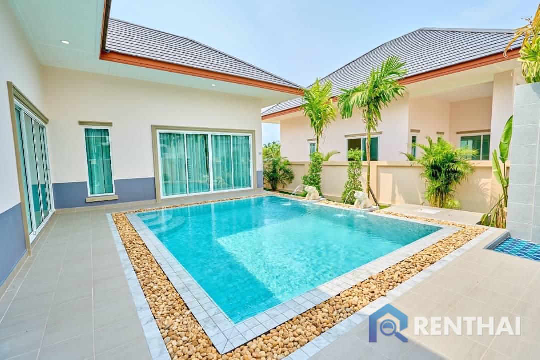 For SaleHousePattaya, Bangsaen, Chonburi : Brand new detached house with private pool