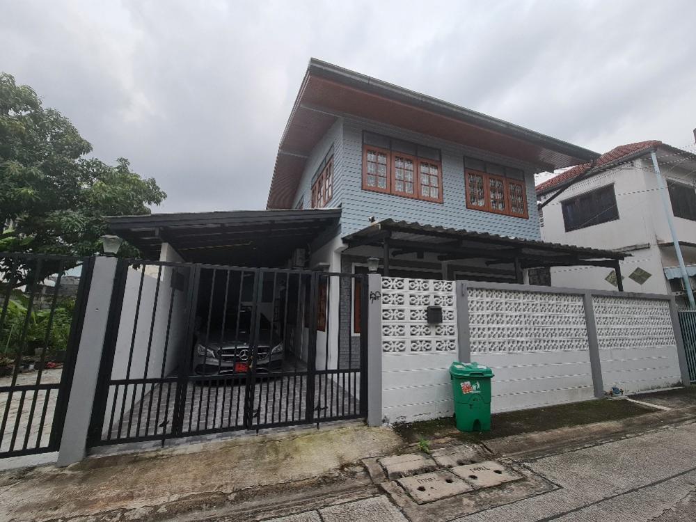 For RentHouseNawamin, Ramindra : (Owners announcement) 2-storey detached house for rent, cheap price! Ram Intra 46/1 (Km. 8)