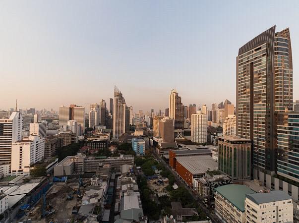 For RentCondoNana, North Nana,Sukhumvit13, Soi Nana : For Sale Q Sukhumvit 2 Bed 100,000