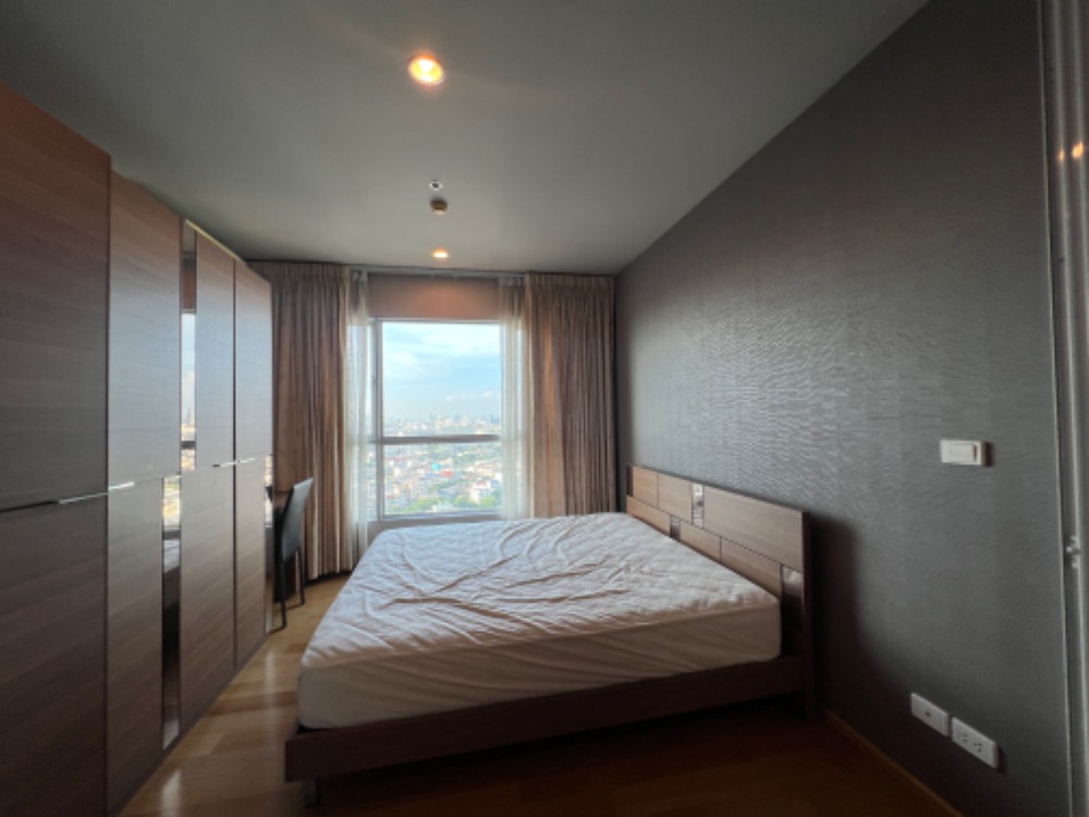 ให้เช่าคอนโดวงเวียนใหญ่ เจริญนคร : for rent Hive sathorn 1 bed special deal 🌟🌟