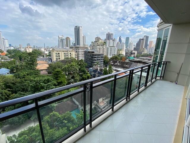 For SaleCondoSukhumvit, Asoke, Thonglor : Condo For Sale Royce Private Residence Sukhumvit 31 2 Bedroom 2 Bathroom 112 sqm