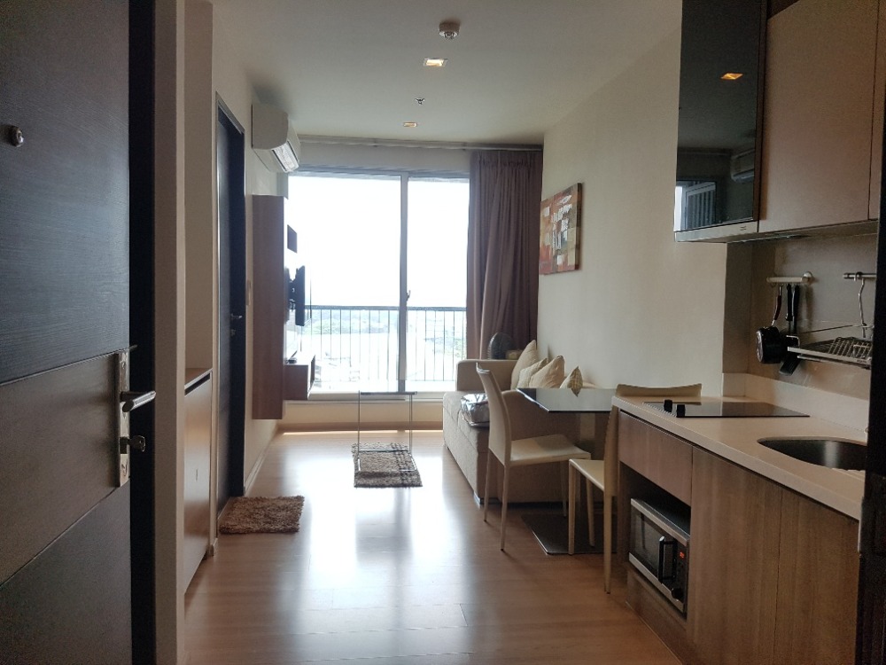 For RentCondoSathorn, Narathiwat : OMG1490  < Available 18-Feb-25 > Nice 1 Bedroom unit / For RENT @ [ Rhythm Sathorn ] BTS Saphan Taksin