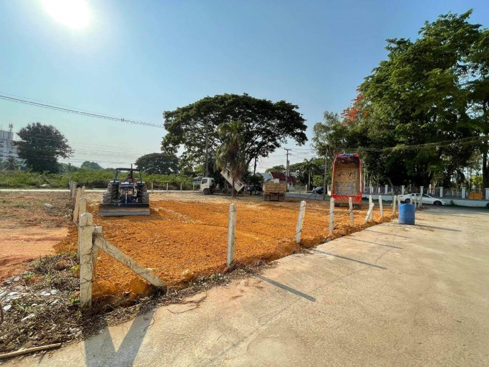 For RentLandChiang Rai : Empty land for rent, size 140 sq m., beautiful area, already filled. Next to Chiang Rai Stadium Suitable for general business